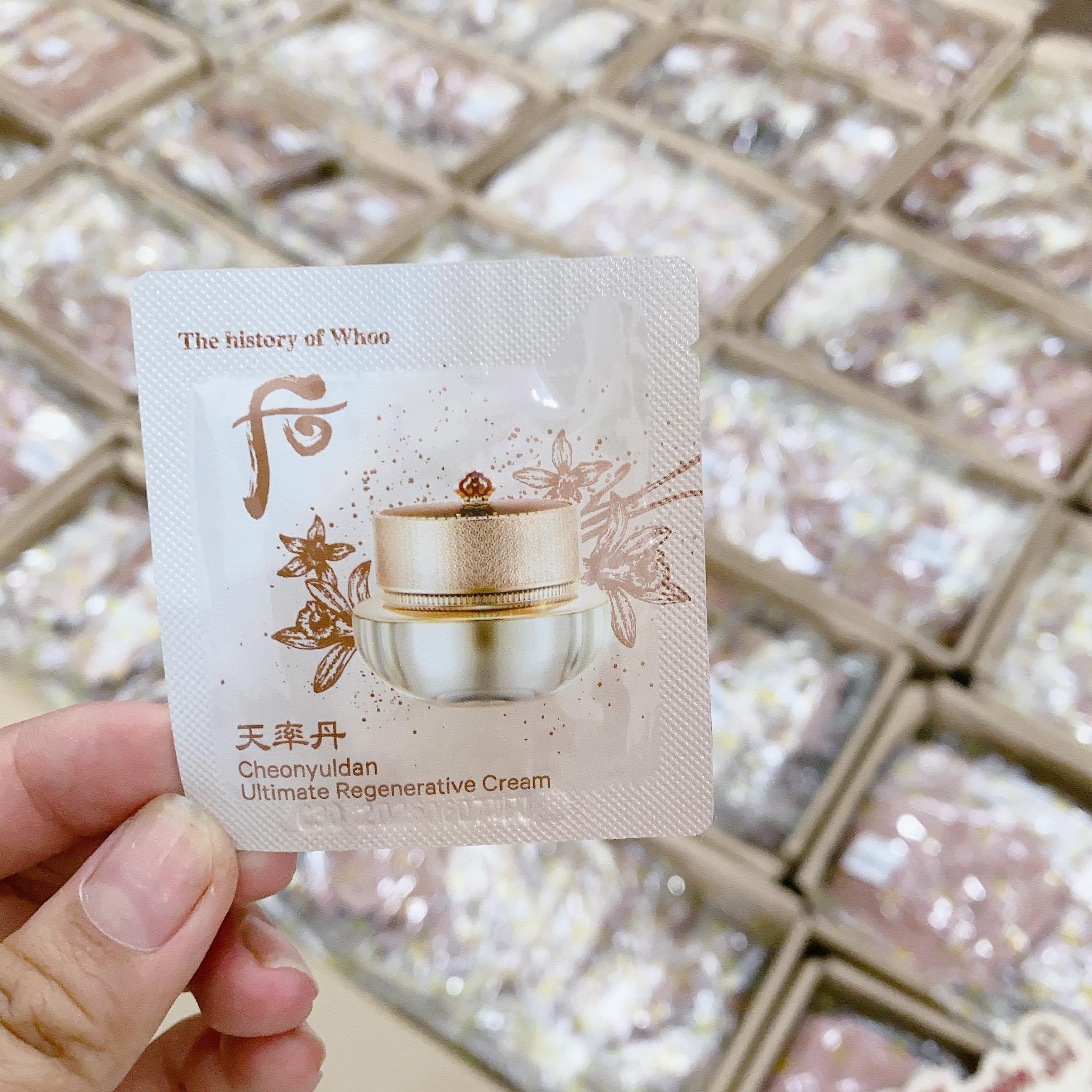 Set 30 gói kem dưỡng da W.h.o.o SP001257